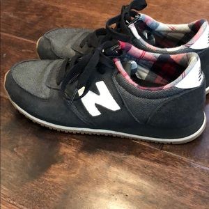 Women’s New Balance 420